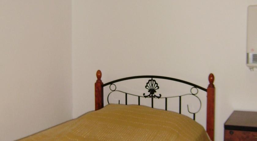 Egidio Gigi Bellich Holiday Apartments Family Houses Рабац Стая снимка